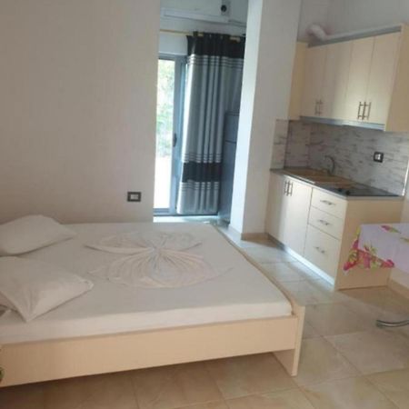 Alinani Apartments Ksamil Exterior photo