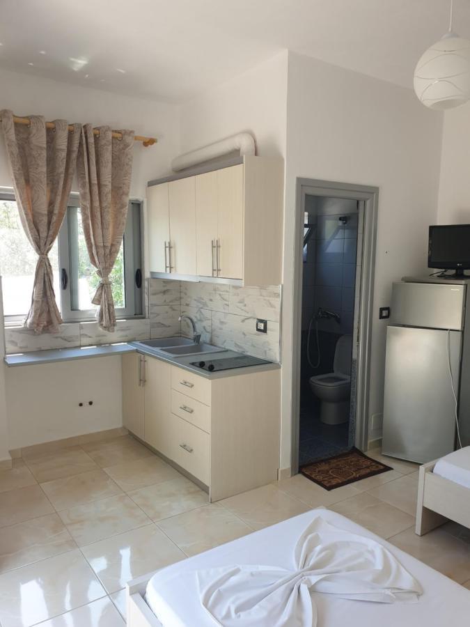 Alinani Apartments Ksamil Exterior photo