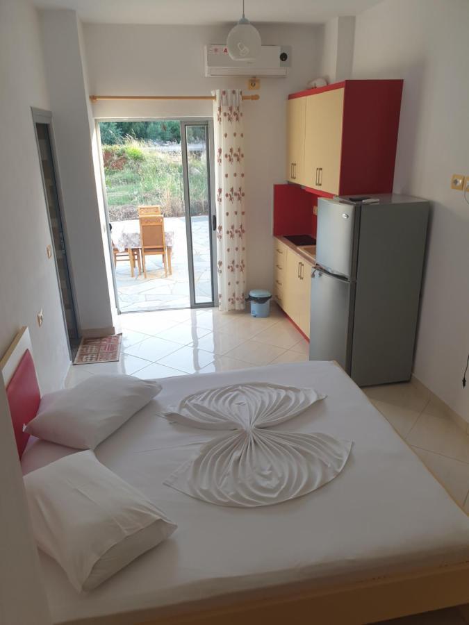 Alinani Apartments Ksamil Exterior photo